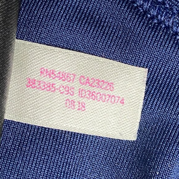 PINK Victoria's Secret Navy Floral Racerback Sports Bra with Yellow Accents - Picture 7 of 7